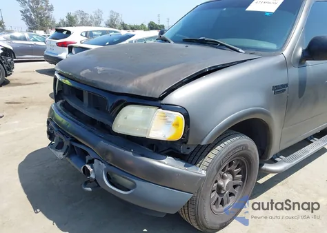 2001 Ford Expedition Xlt из США, поврежденный, VIN 1FMPU16L71LB61614